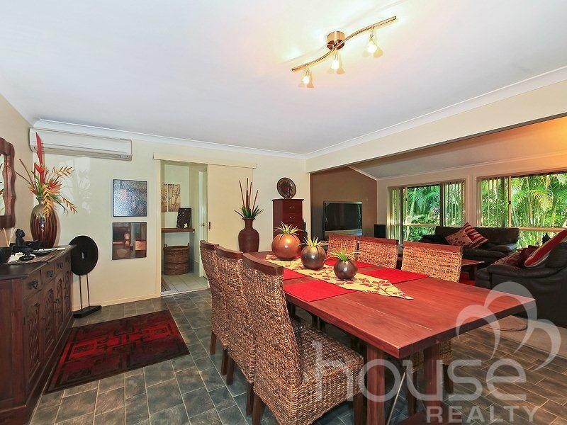 12 Nerrina Court, Karana Downs QLD 4306