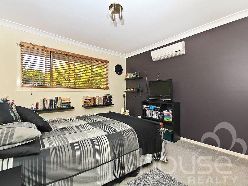 12 Nerrina Court, Karana Downs QLD 4306