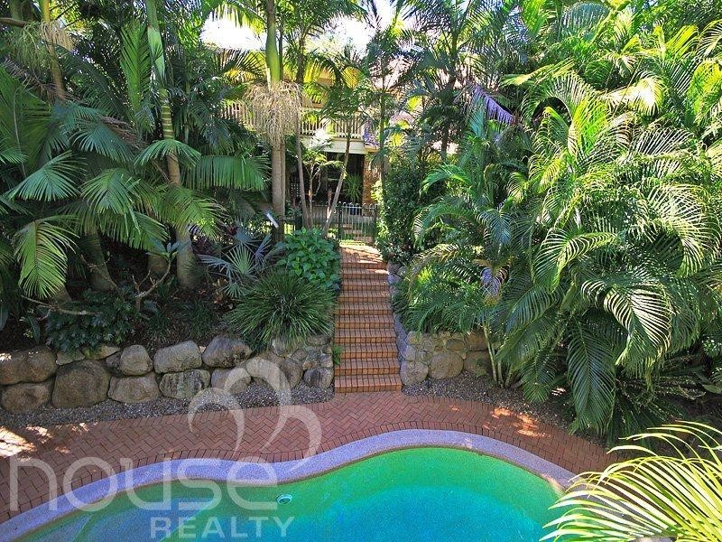 12 Nerrina Court, Karana Downs QLD 4306