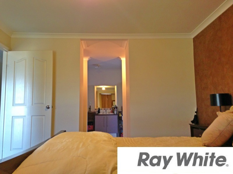 17 Claymore Loop, Dalyellup WA 6230