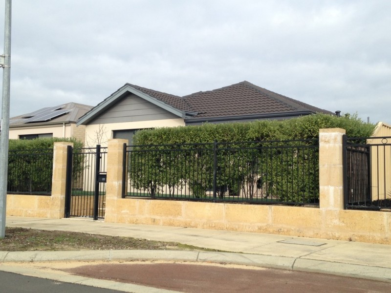 68 Murtin Road, Dalyellup WA 6230