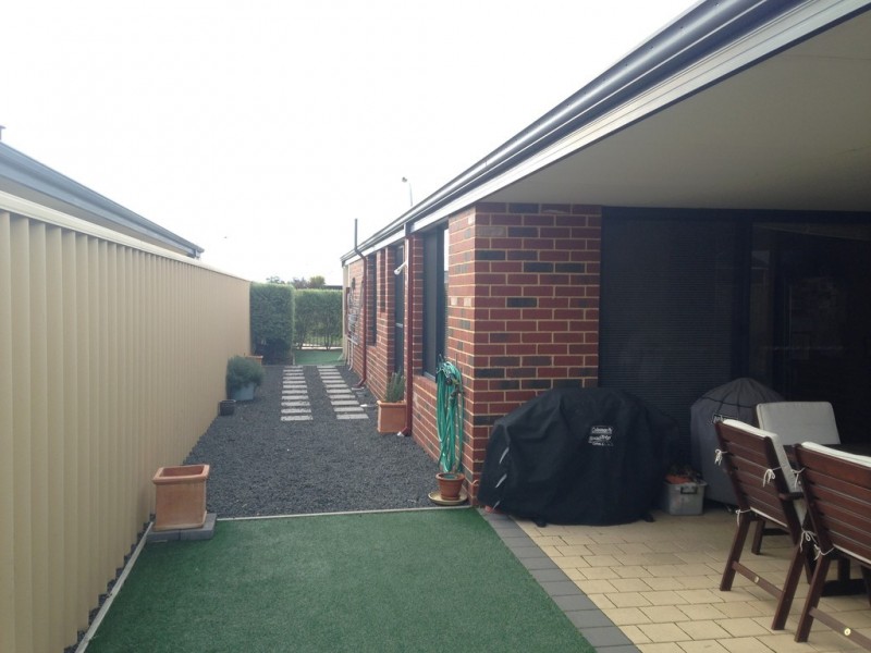 68 Murtin Road, Dalyellup WA 6230