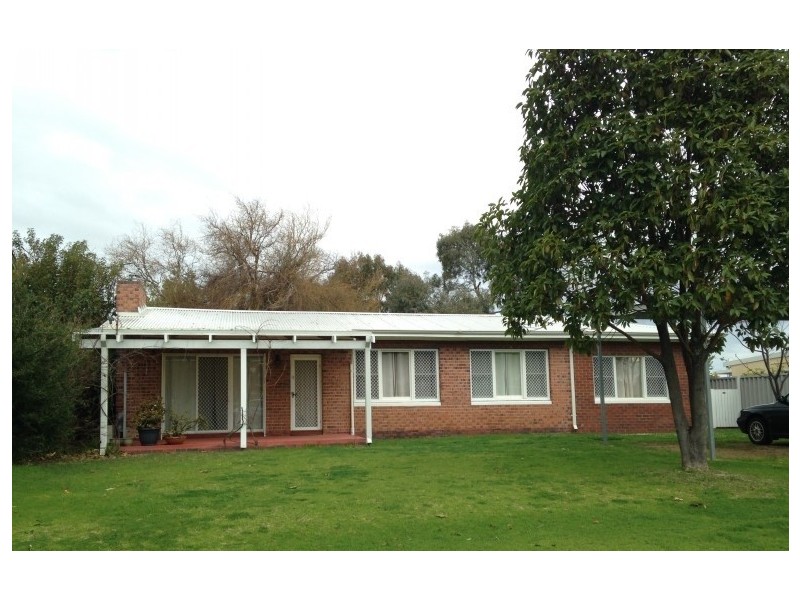 16 Rodsted Street, East Bunbury WA 6230
