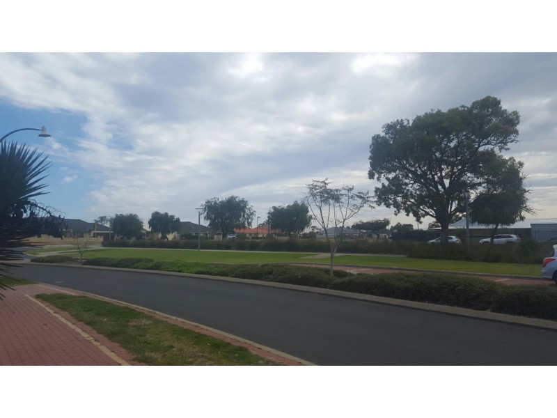 15 Aquamarine Terrace, Australind WA 6233