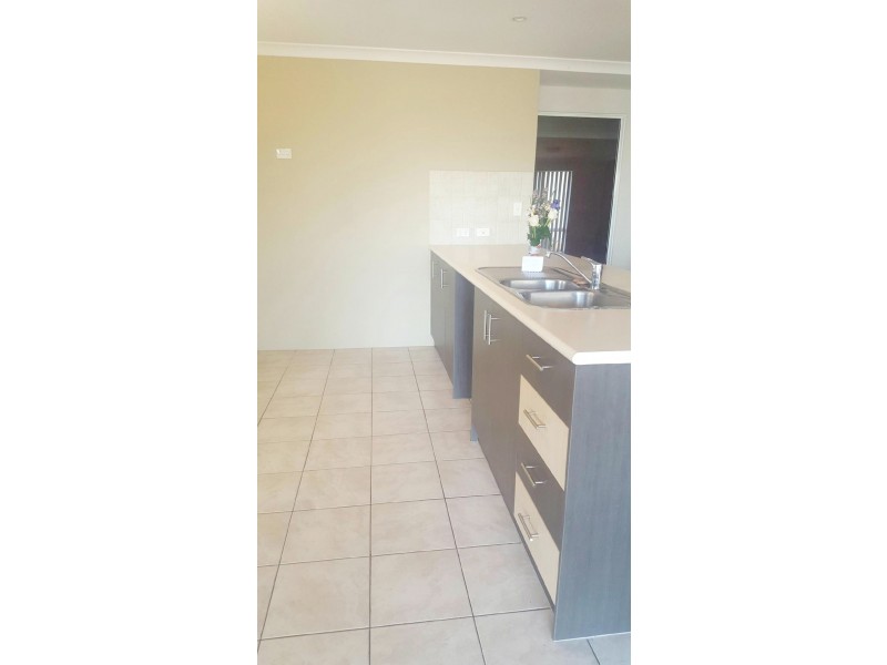 15 Aquamarine Terrace, Australind WA 6233