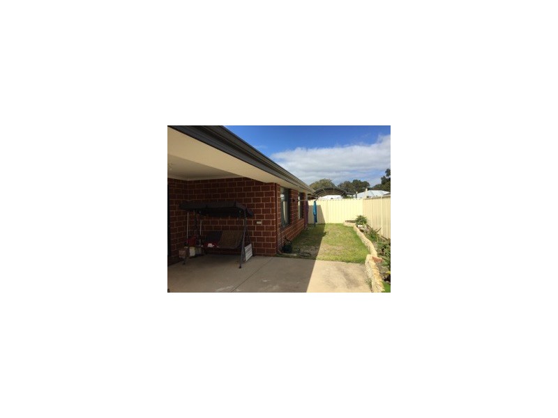 24 Snakewood Bend, Glen Iris WA 6230