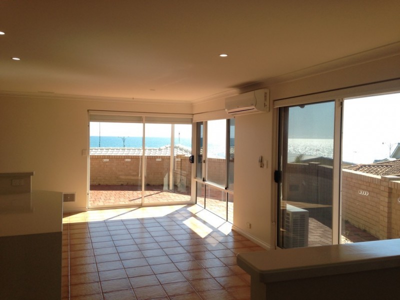 2/22C Upper Esplanade, Bunbury WA 6230