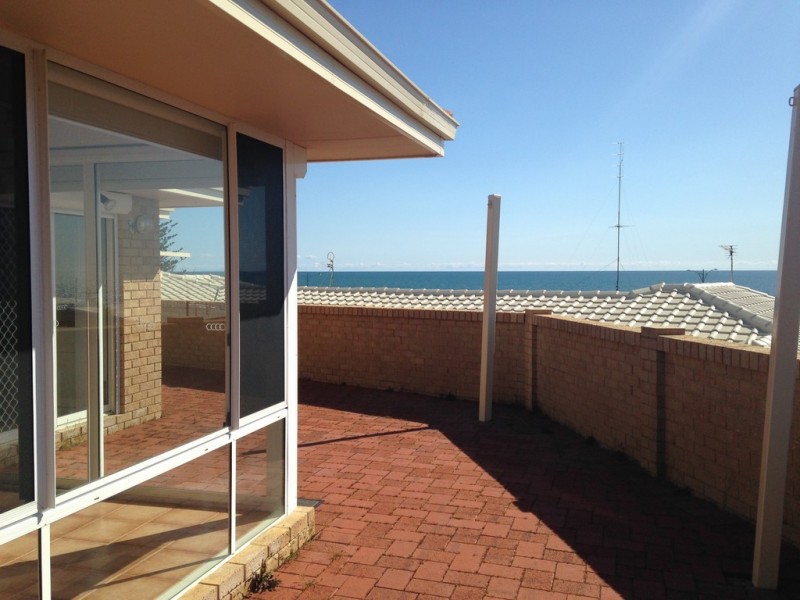 2/22C Upper Esplanade, Bunbury WA 6230