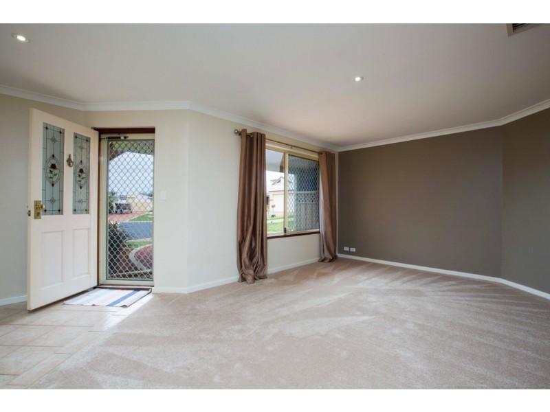 8 Arabian Gardens, Eaton WA 6232