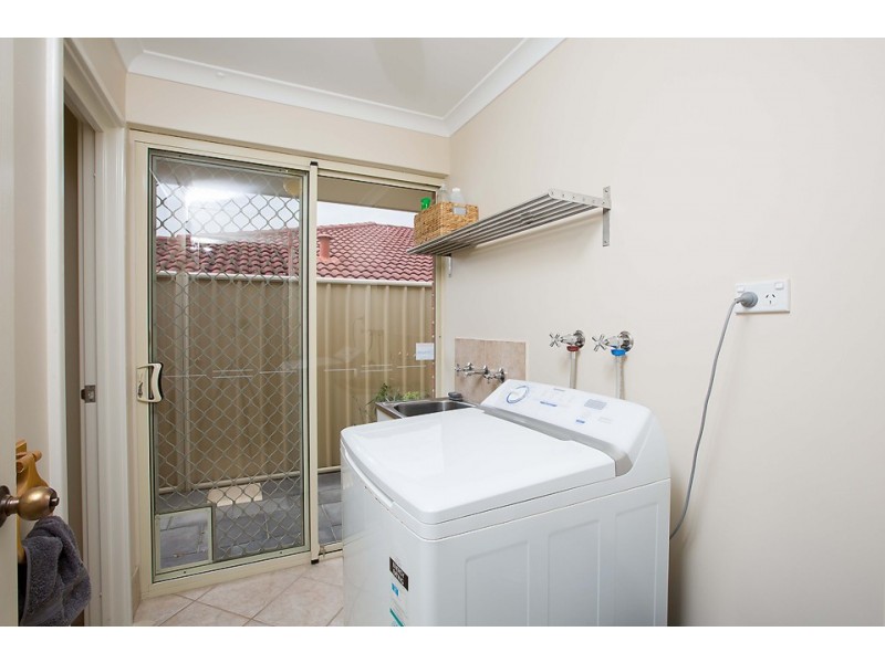 8 Arabian Gardens, Eaton WA 6232