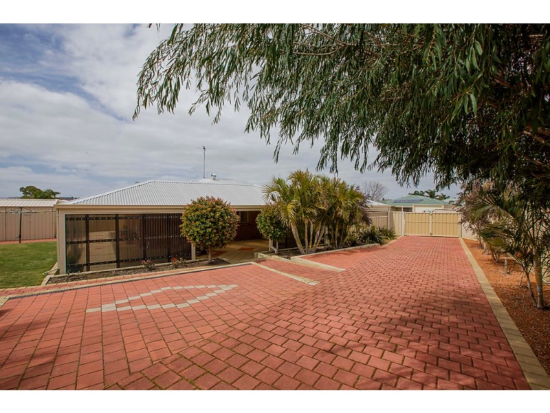 8 Arabian Gardens, Eaton WA 6232