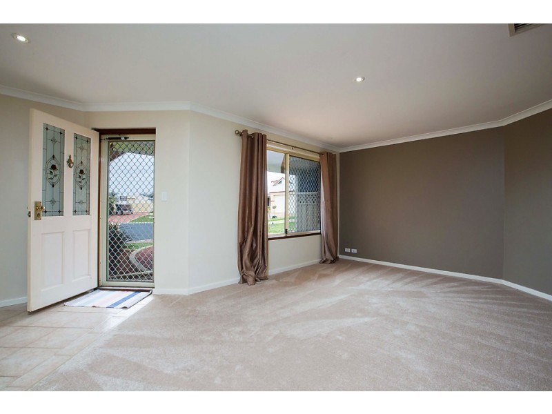 8 Arabian Gardens, Eaton WA 6232