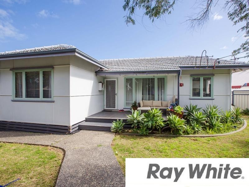 18 Bushell Street, Carey Park WA 6230