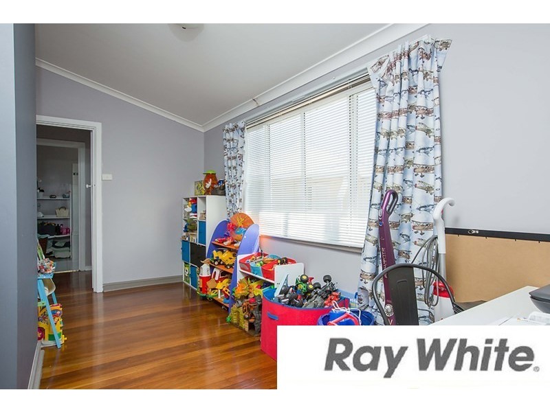 18 Bushell Street, Carey Park WA 6230