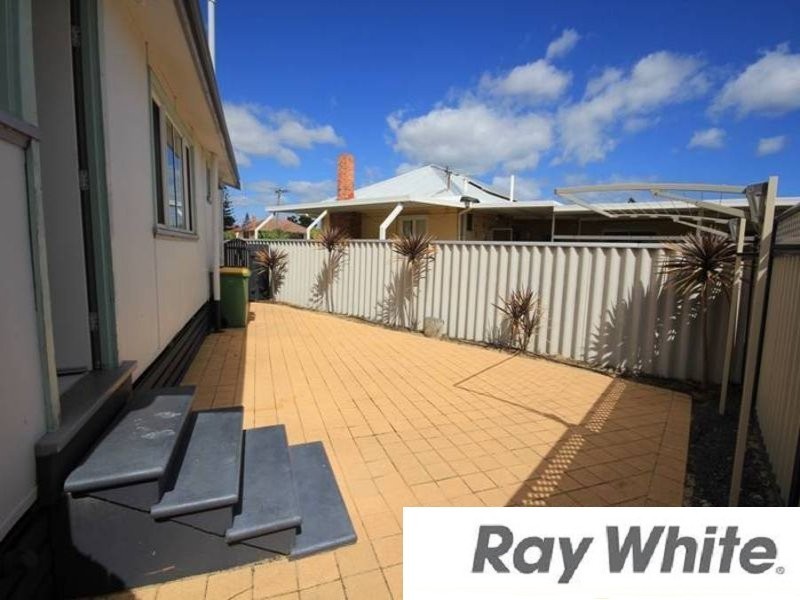 18 Bushell Street, Carey Park WA 6230