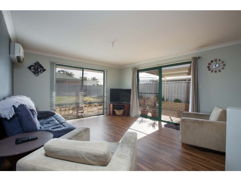 6 Kearney Way, Usher WA 6230