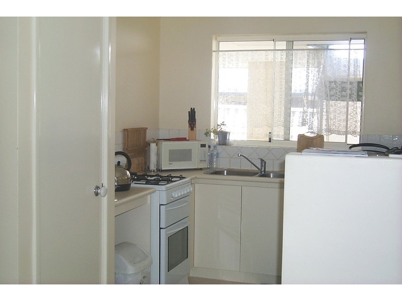 64 Somerville Drive, College Grove WA 6230