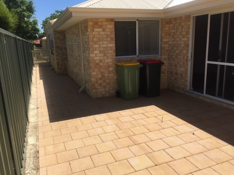 13b Cambrose Avenue, Australind WA 6233