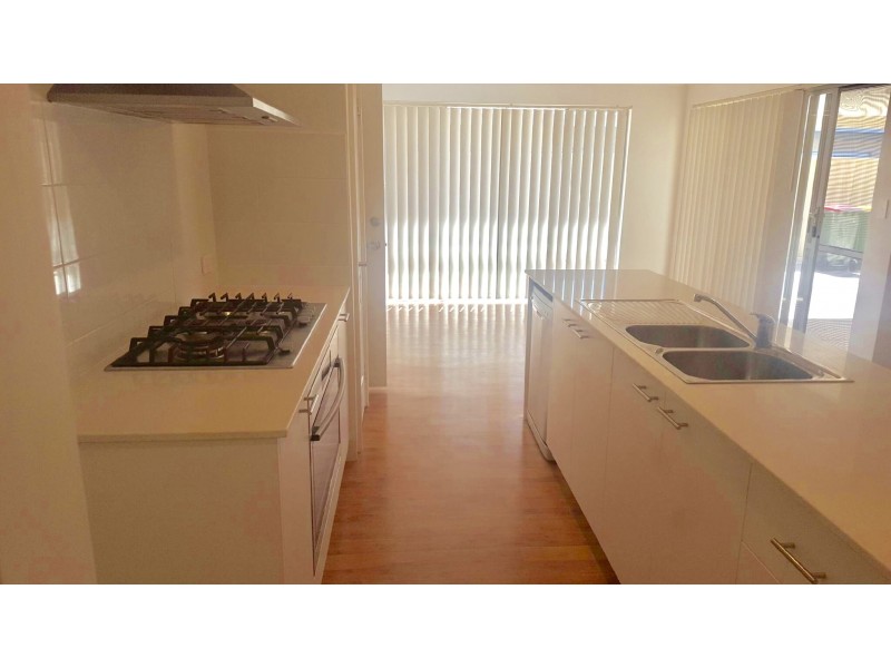 13 Advance Road, Dalyellup WA 6230