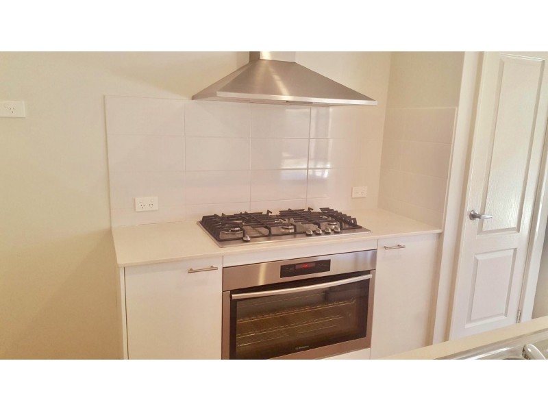 13 Advance Road, Dalyellup WA 6230