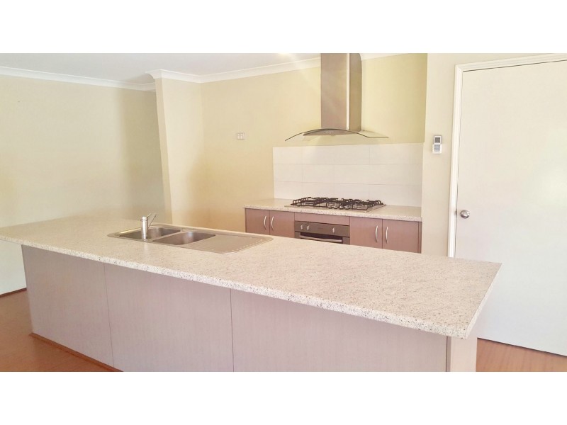 13 Pluto Drive, Australind WA 6233