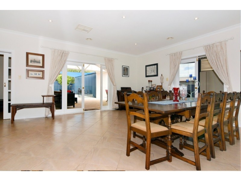 12 North Street, East Bunbury WA 6230