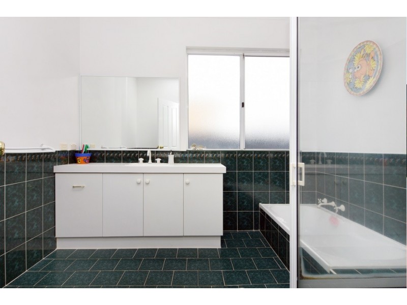 12 North Street, East Bunbury WA 6230