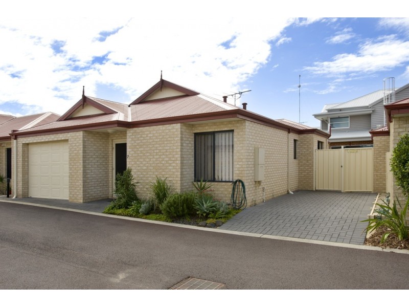 7/142 Spencer Street, Bunbury WA 6230