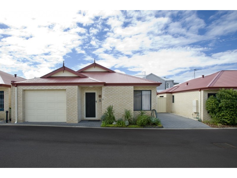 7/142 Spencer Street, Bunbury WA 6230