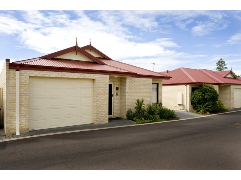 7/142 Spencer Street, Bunbury WA 6230