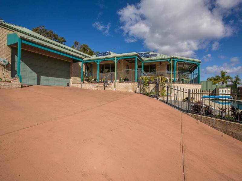 16 Trinity Rise, College Grove WA 6230