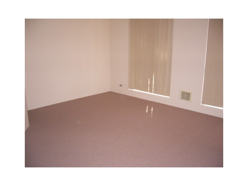 19 Whatman Way, Bunbury WA 6230