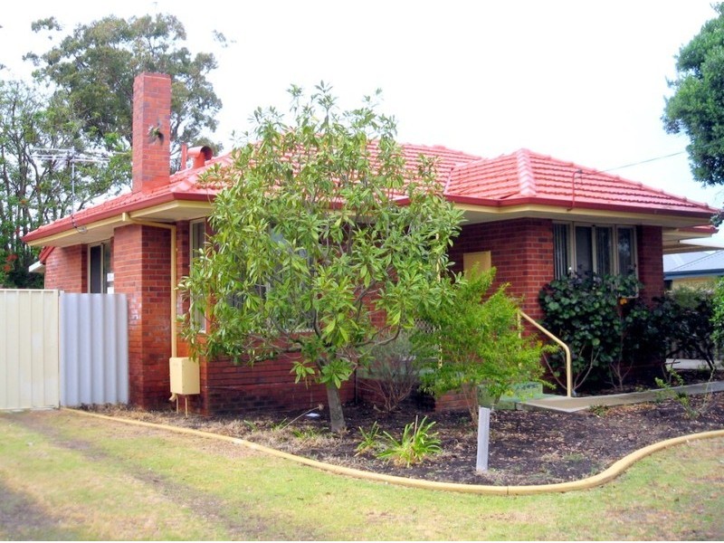 17 Kestral Street, Bunbury WA 6230