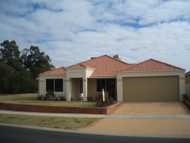 80 Hornibrook Road, Dalyellup WA 6230