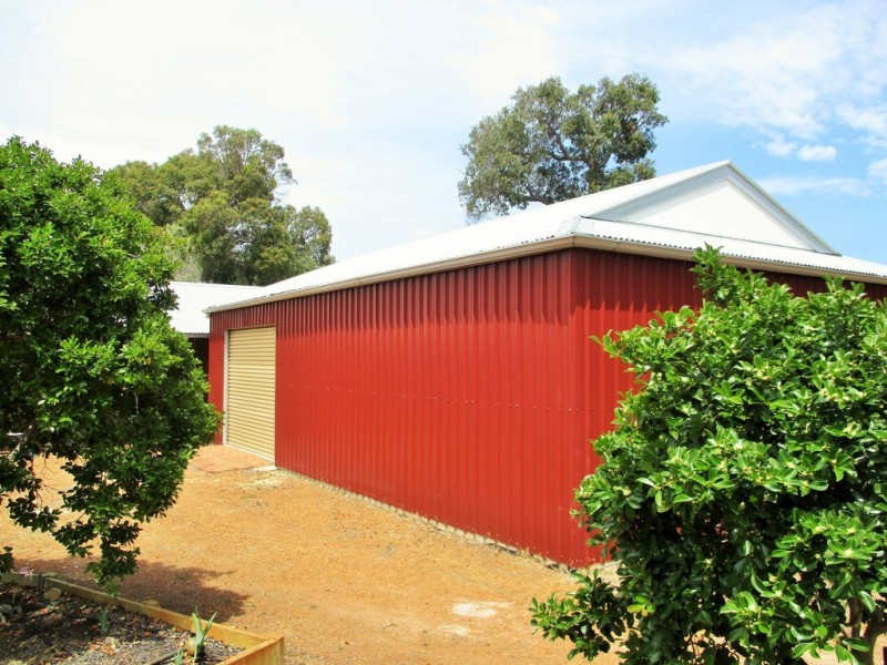 35 Tributary Place, Leschenault WA 6233