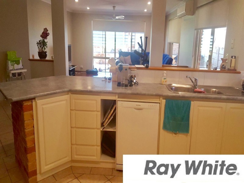 17 Darwin Way, College Grove WA 6230