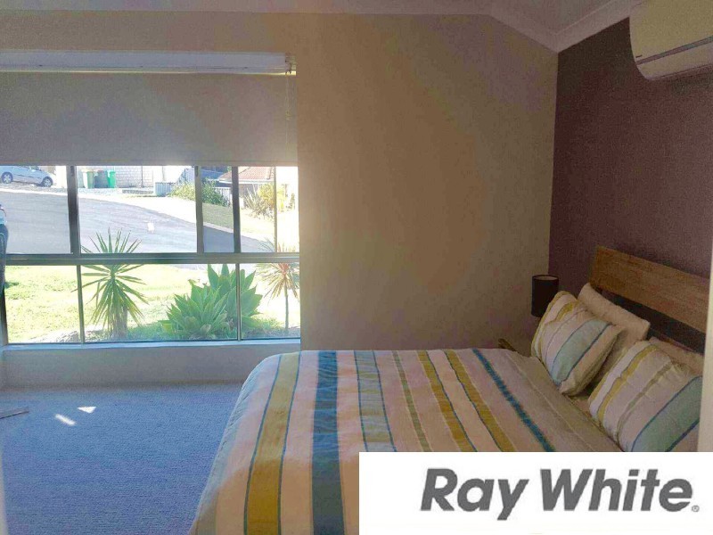 17 Darwin Way, College Grove WA 6230