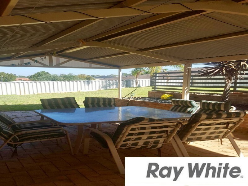 17 Darwin Way, College Grove WA 6230