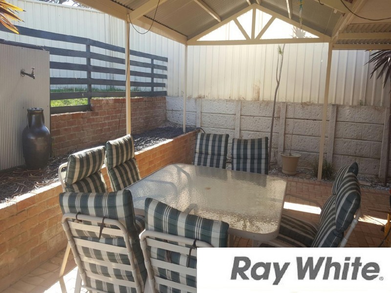 17 Darwin Way, College Grove WA 6230