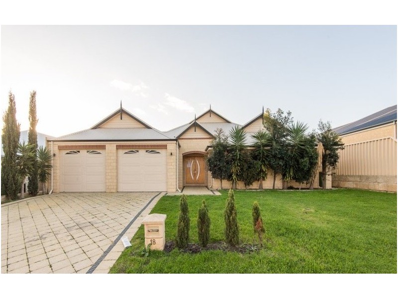 18 Sapphire Road, Dalyellup WA 6230