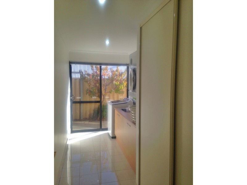 18 Sapphire Road, Dalyellup WA 6230