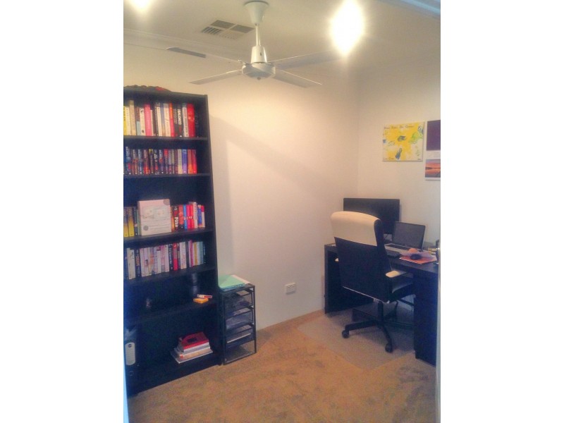 18 Sapphire Road, Dalyellup WA 6230