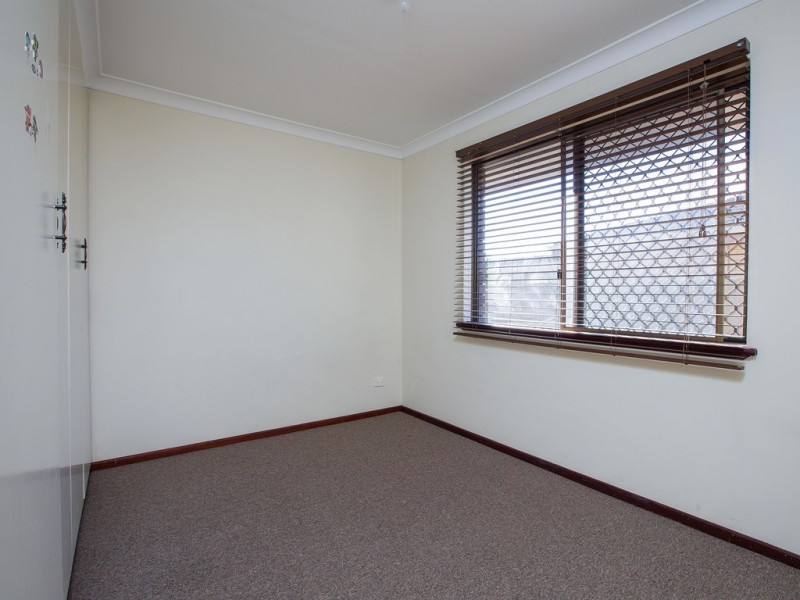 31 Sweeny Street, Carey Park WA 6230