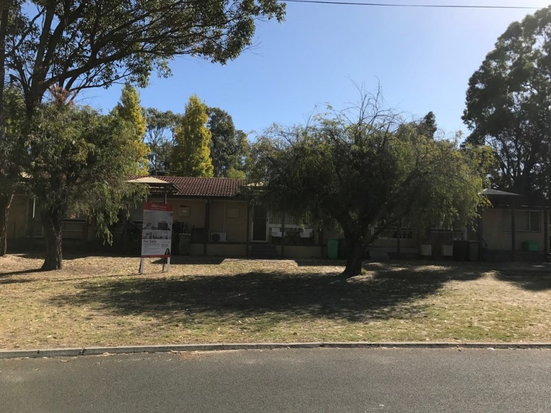 14C Stallard Place, Withers WA 6230