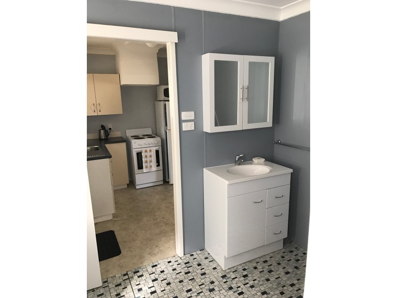 14C Stallard Place, Withers WA 6230