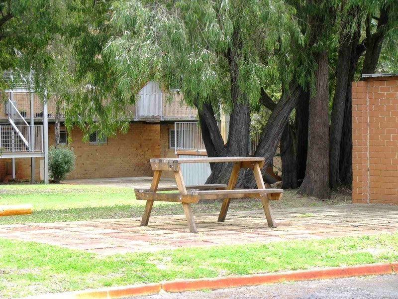 28/2 Rand Court, Withers WA 6230