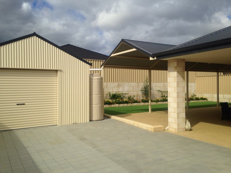 8 Myanore Way, Millbridge WA 6232