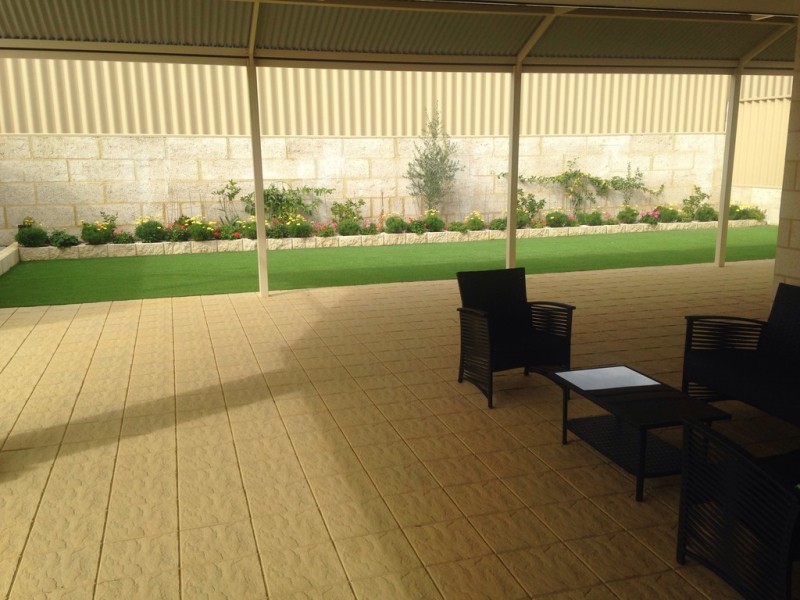 8 Myanore Way, Millbridge WA 6232