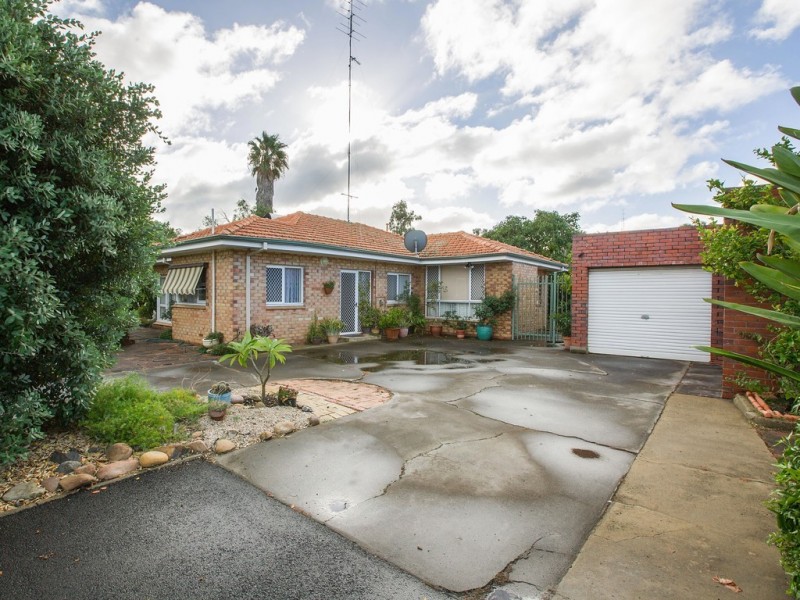 1 Nash Street, Glen Iris WA 6230