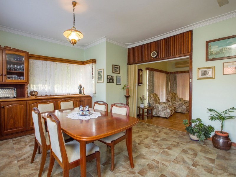 1 Nash Street, Glen Iris WA 6230